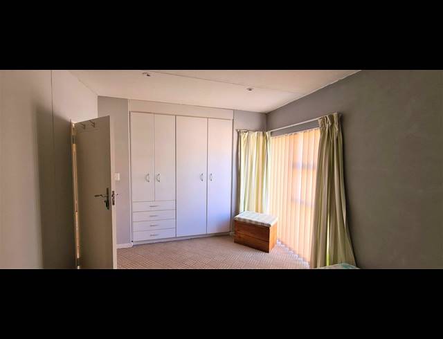 3 BEDROOM HOUSE FOR SALE IN THREE RIVERS EAST